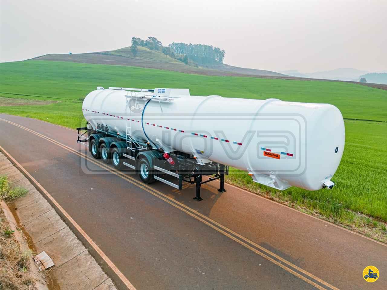 CARRETA SEMI-REBOQUE TANQUE AÇO Enova Implementos Rodoviários CAIBI SANTA CATARINA SC